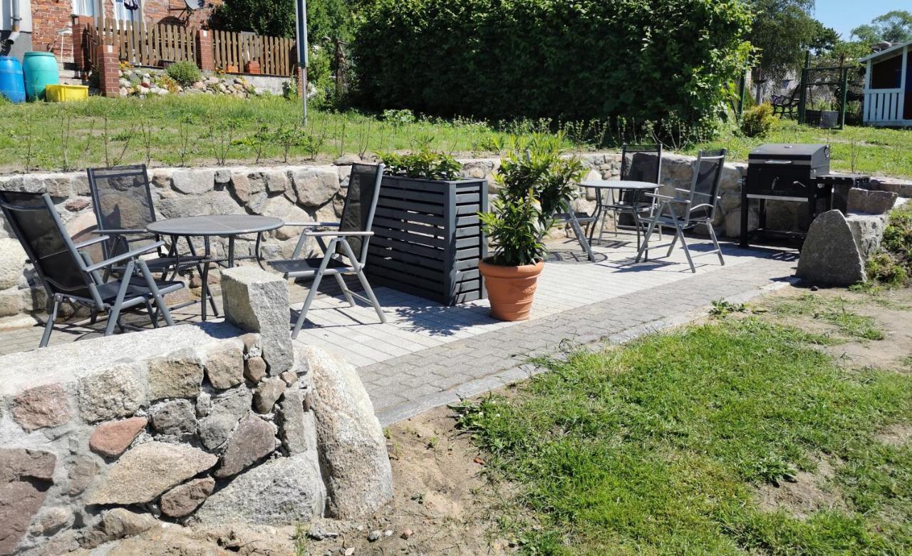 Westphal'S Ferienwohnung Groß Zicker エクステリア 写真
