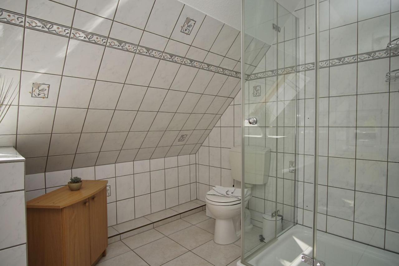 Westphal'S Ferienwohnung Groß Zicker エクステリア 写真