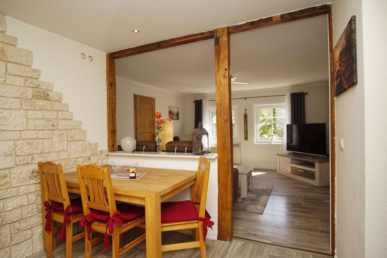 Westphal'S Ferienwohnung Groß Zicker エクステリア 写真