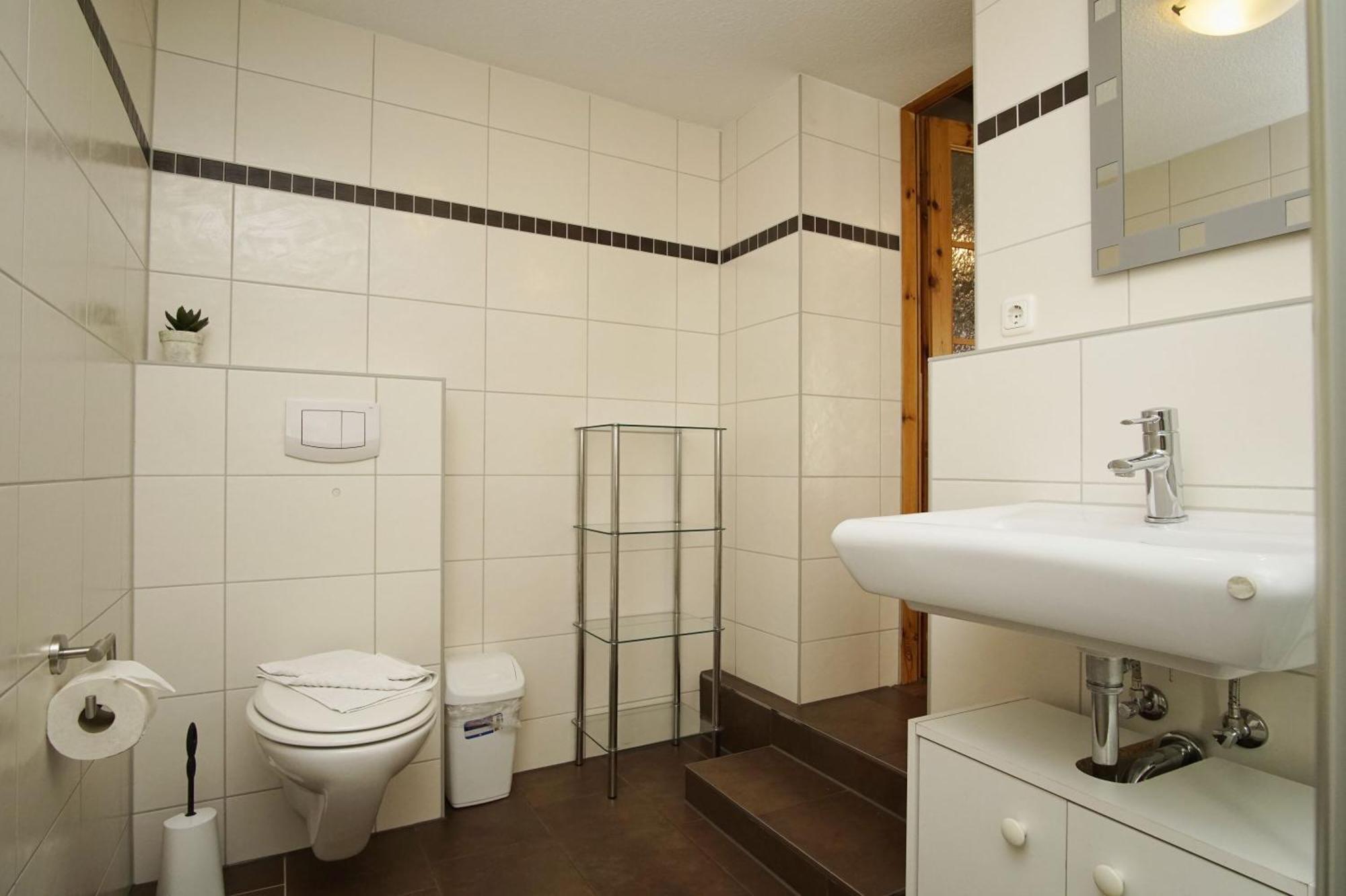 Westphal'S Ferienwohnung Groß Zicker エクステリア 写真